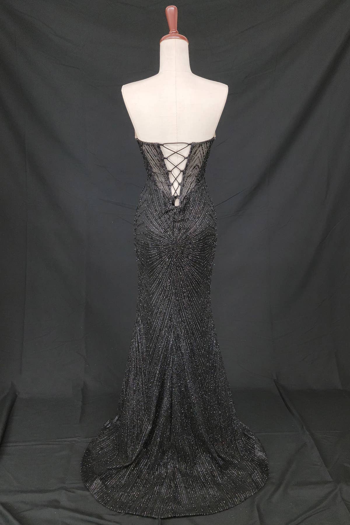 Chicas - Wholesale Gown - Women's - Long sparkling mermaid dress with hanging jewels CF00141