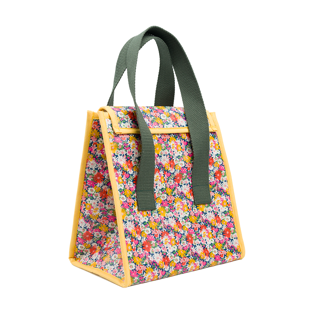 Com'1 Idée - Wholesale Craft Sewing Kit - Lunchbox kit | The cherry on the cake4