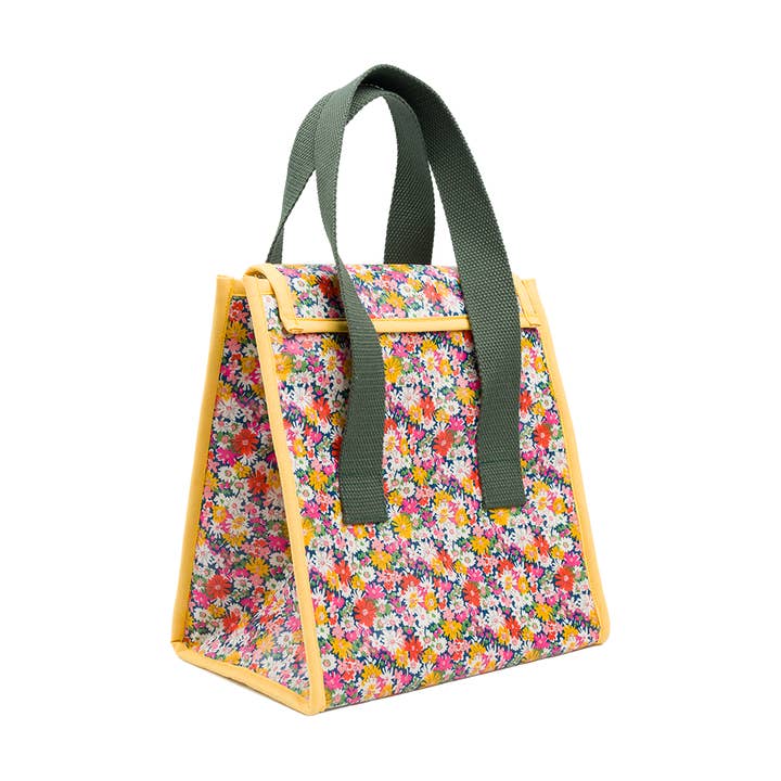 Com'1 Idée - Wholesale Craft sewing kit - Lunchbox kit | The cherry on the cake4