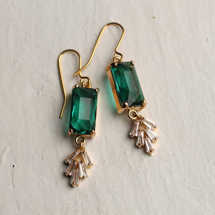 Silk Purse, Sow's Ear - Wholesale Dangle Earrings - Vintage Emerald Crystal Chrysler