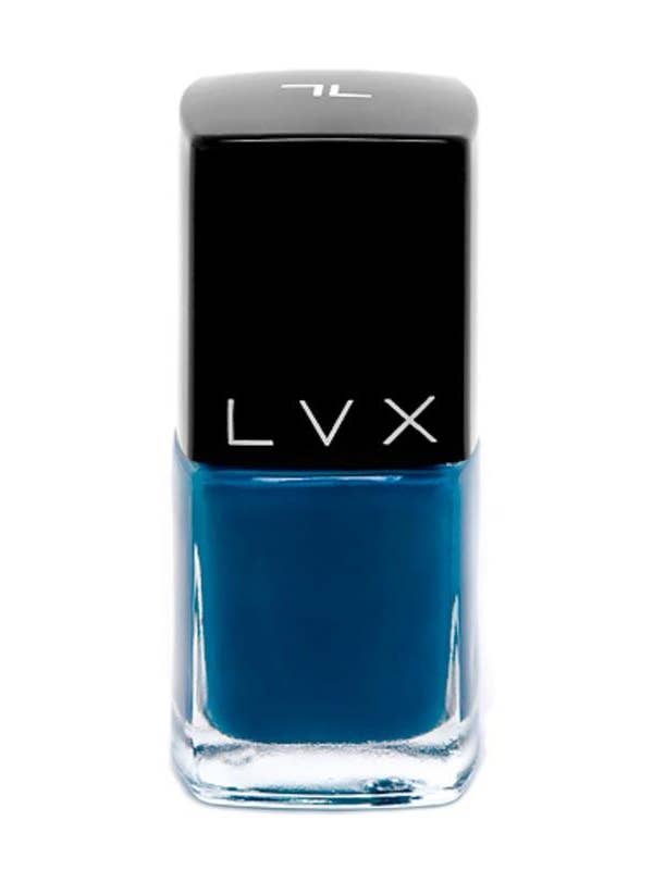 PRUISISCH voor wholesale door LVX Nail Lacquer