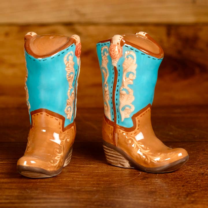 Ensemble de salière et poivrière bottes de cow-boy western pour la vente par Blue Sky Clayworks