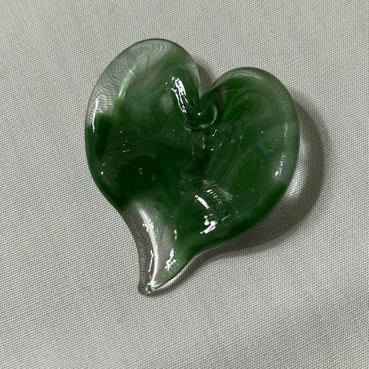 Terrapin Glass Gardens - Vente Décorations de table - Cœurs en verre sculptés à la main fabriqués aux États-Unis4