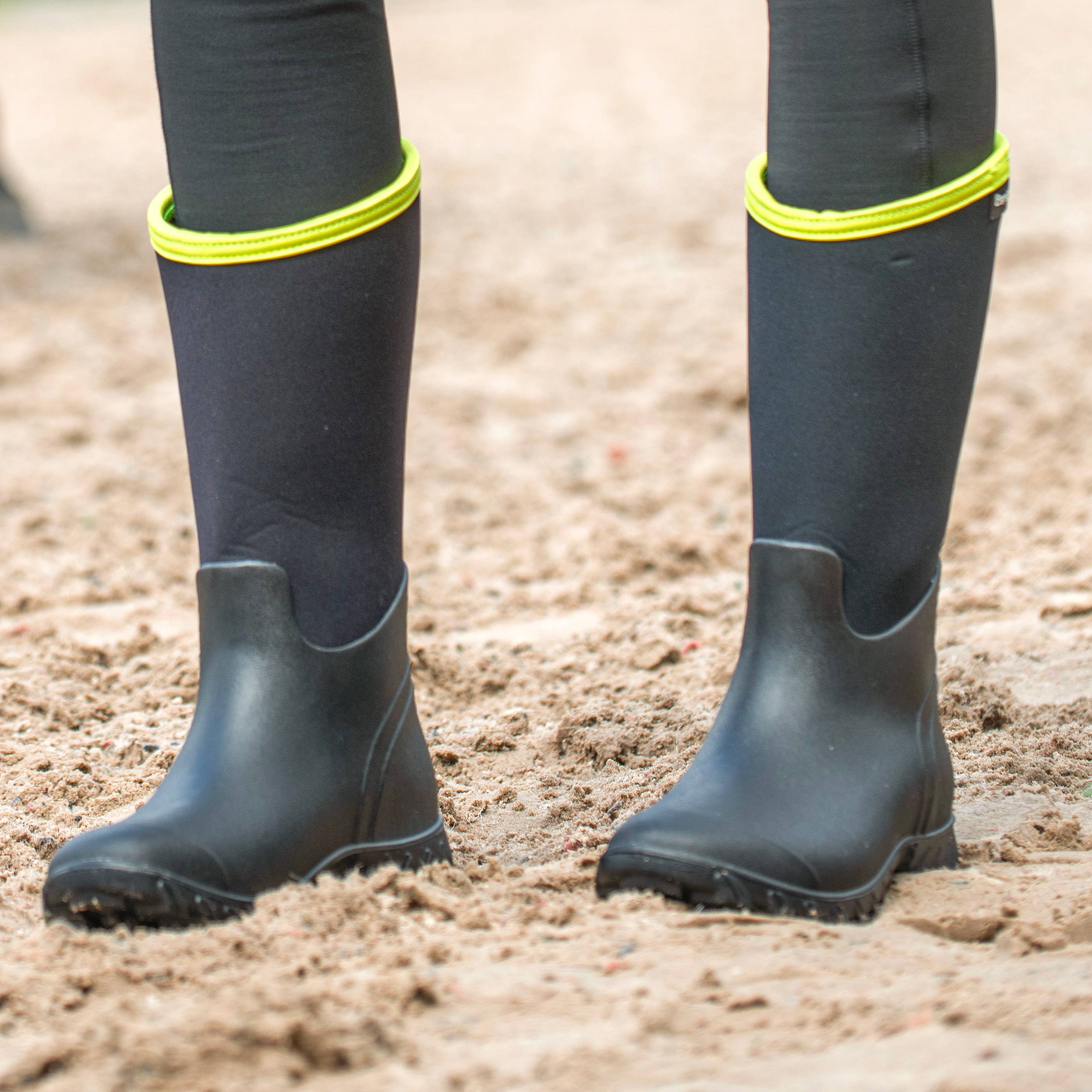 Brogini – wholesale Rain boots – Women’s – WB175- Belmont Neoprene Lightweight Muck Boot1