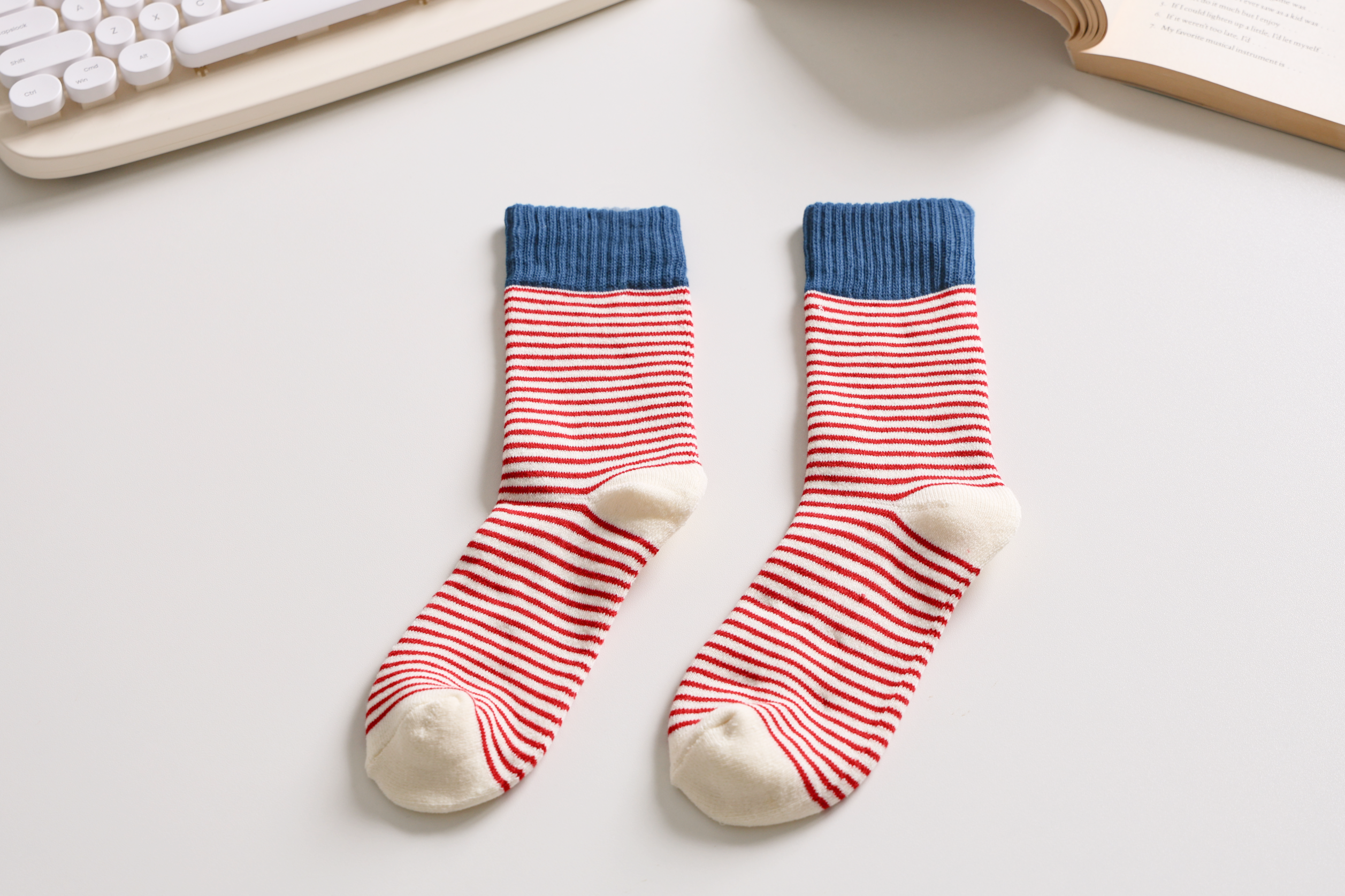 Happy Knits - Vente Chaussettes – femme - Chaussettes rayées en coton pour femmes - Douces, respirantes et élégantes1