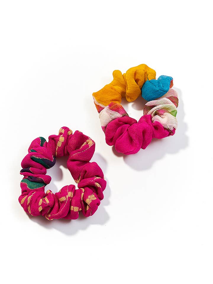 Scrunchies Set med 2 - Blandade Upcycled Sari Tyg för wholesale av Matr Boomie Fair Trade