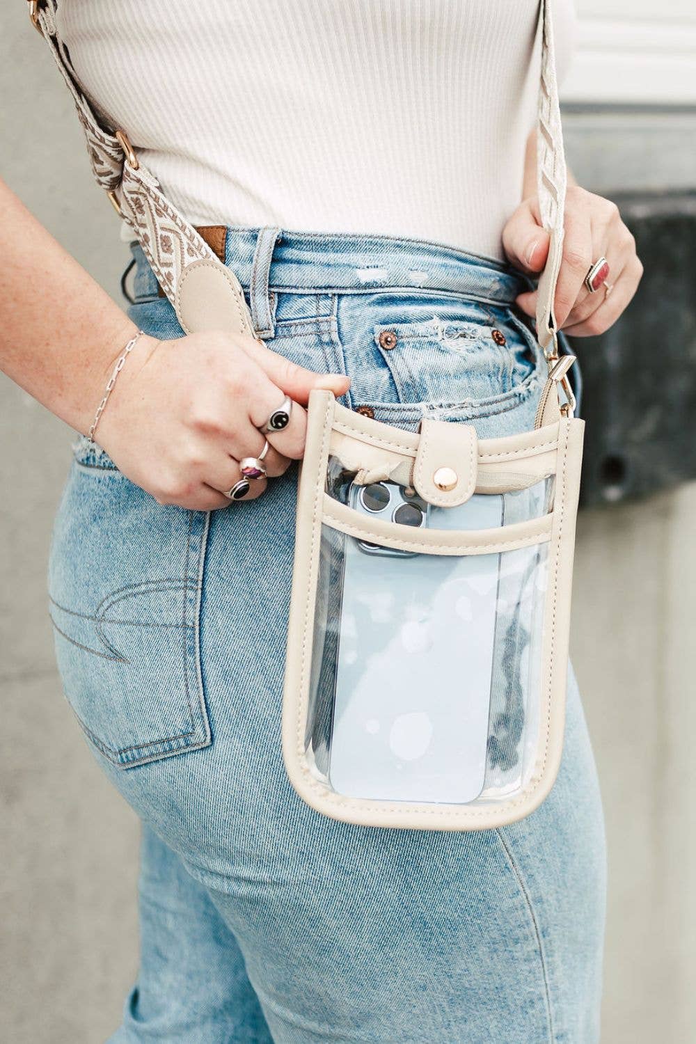 modern and chic - Wholesale Crossbody Bag - Women's - Logan Clear Crossbody Stadium Concert Bag9