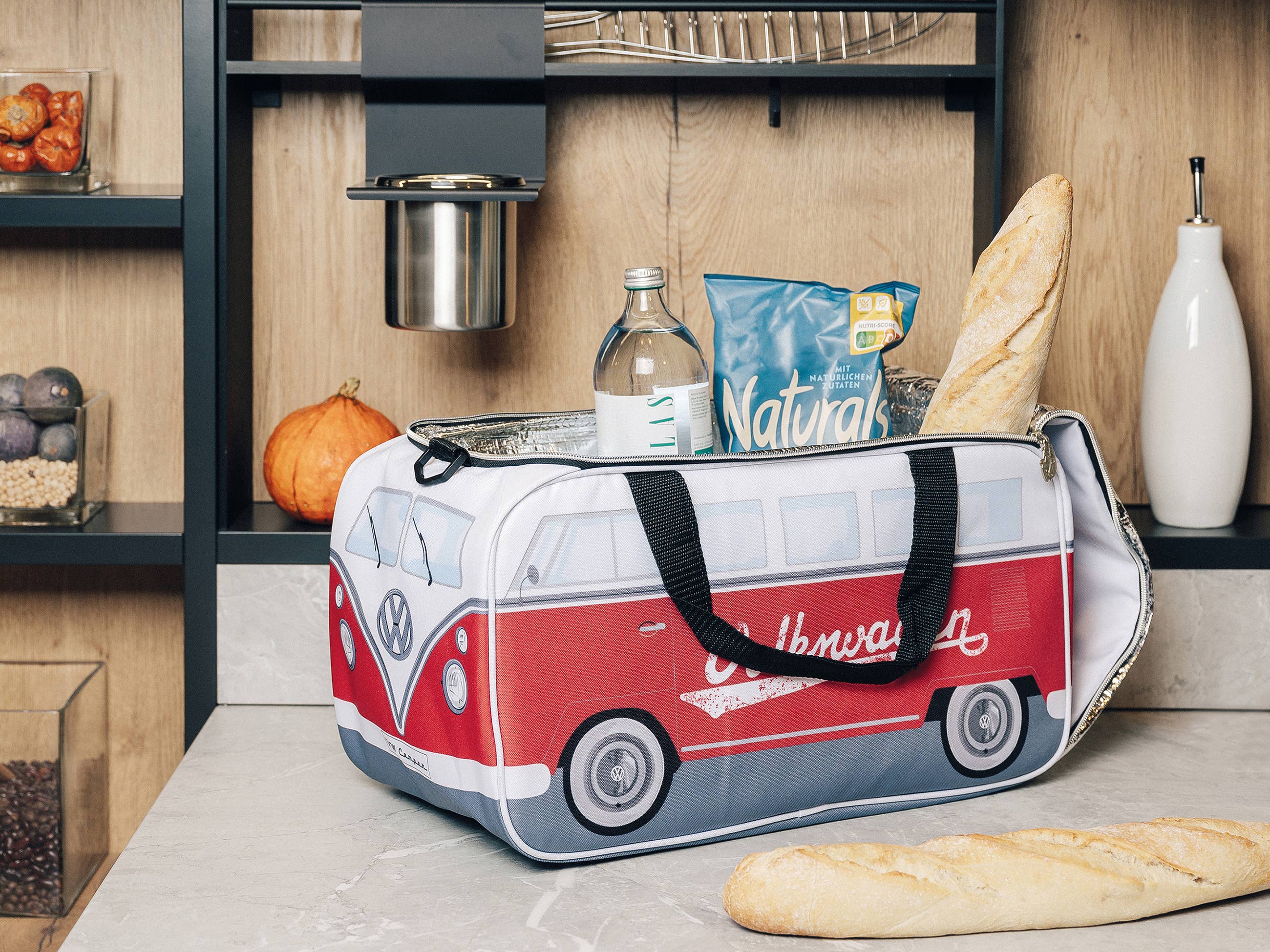 VW Collection by BRISA - Vente Glacière/sac isotherme - Glacière légère de voyage en forme de VW T1 Bus (25 l) – RD/WH6