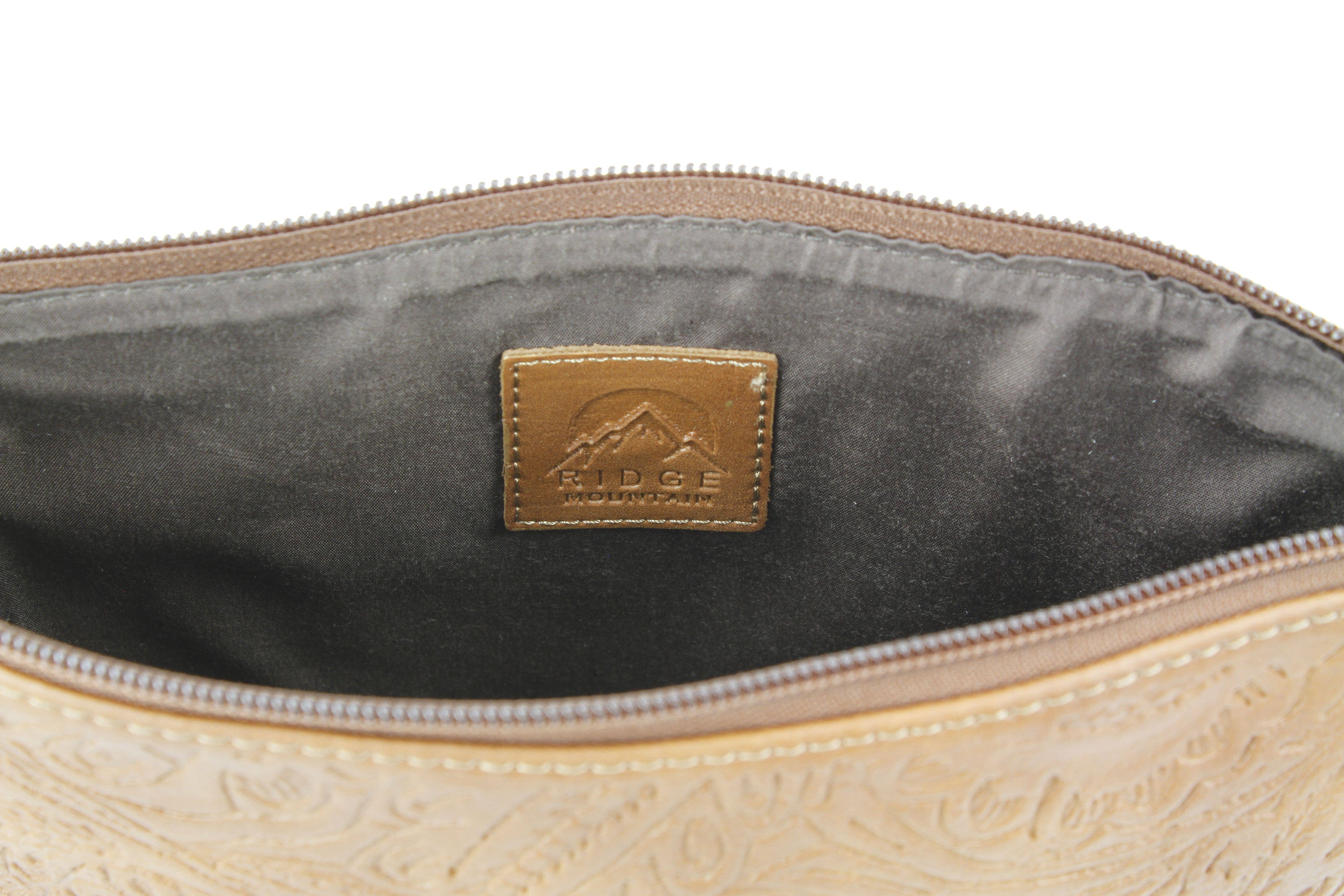 Leather Impressions Inc – Engroshandel Messenger bag – Kvinder – Vegansk læder filigran messenger med concho RMHB 40 250421