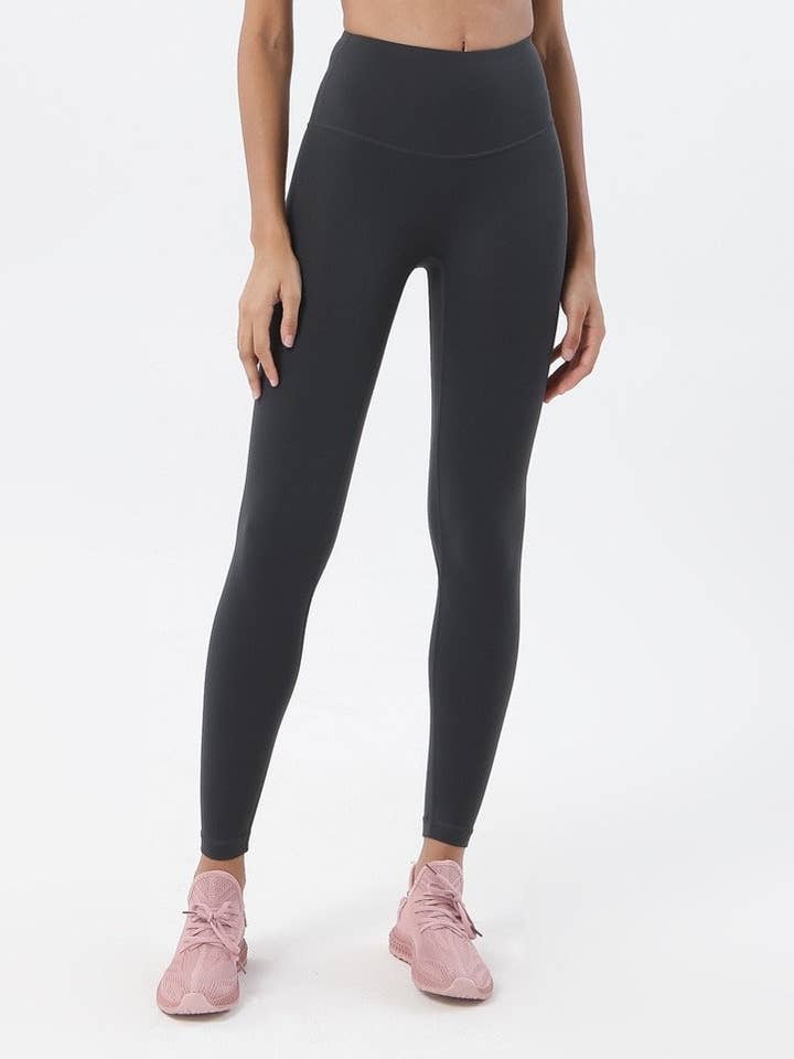 Belsize Activewear – wholesale Athletic/lounge leggings – Women's – Zero Feel Black Leggings0