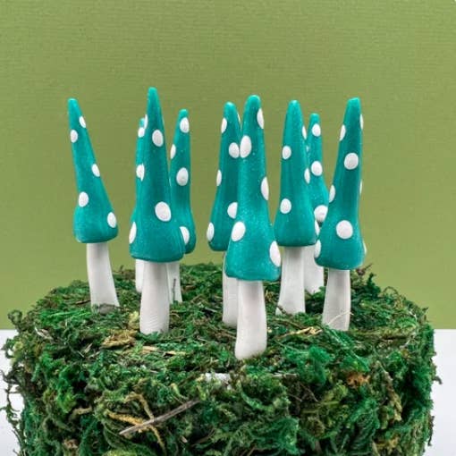 Mystical Woodlands - Wholesale Garden/Lawn Stake - Fairy Garden Mushroom Plant Pick - Gnome Style