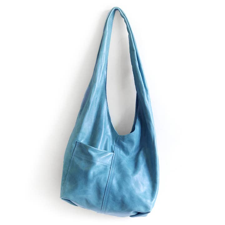 Rough & Tumble – wholesale Shoulder bag – women's – Candid Sling | two sizes22