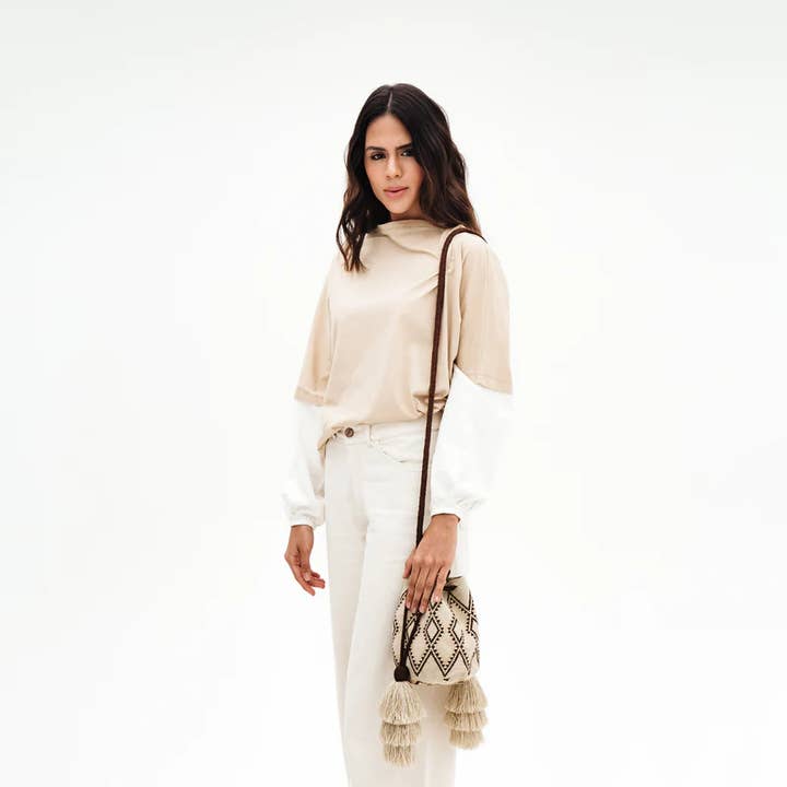 Hilo Sagrado - Wholesale Crossbody Bag - Women's - PETRA T01/Wayuu one thread mochila Mini bag1