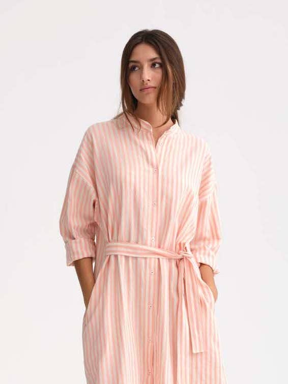 Robe ovale 772 - Jacquard en arête de poisson biologique pour la vente par CECILIA SÖRENSEN