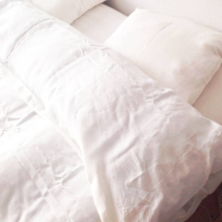Bed Linen 100% Hemp White for wholesale by Hemp Copenhagen Co.