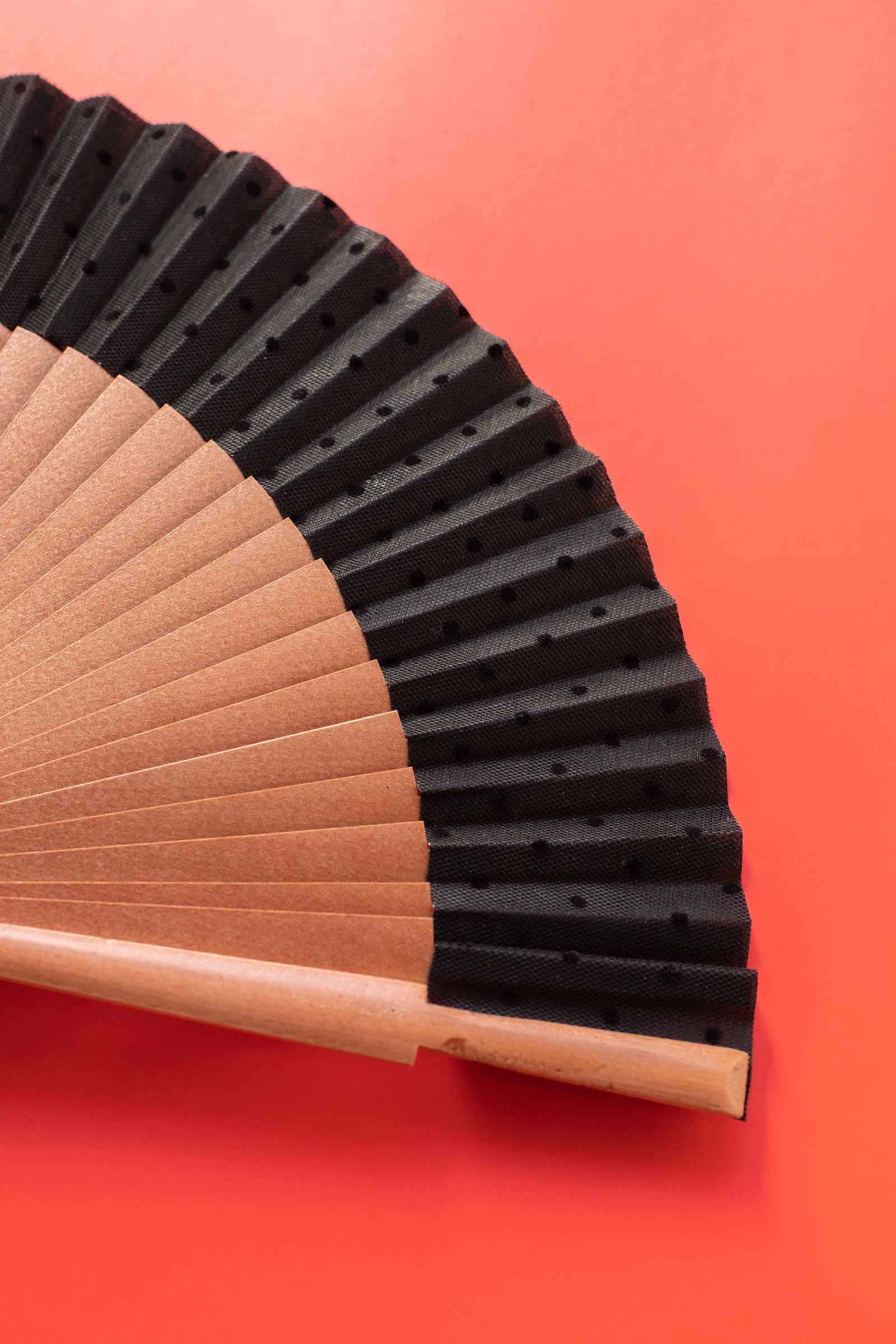 Kanela Fans - Wholesale Handheld Folding Fan - Rustic Dots Fan1