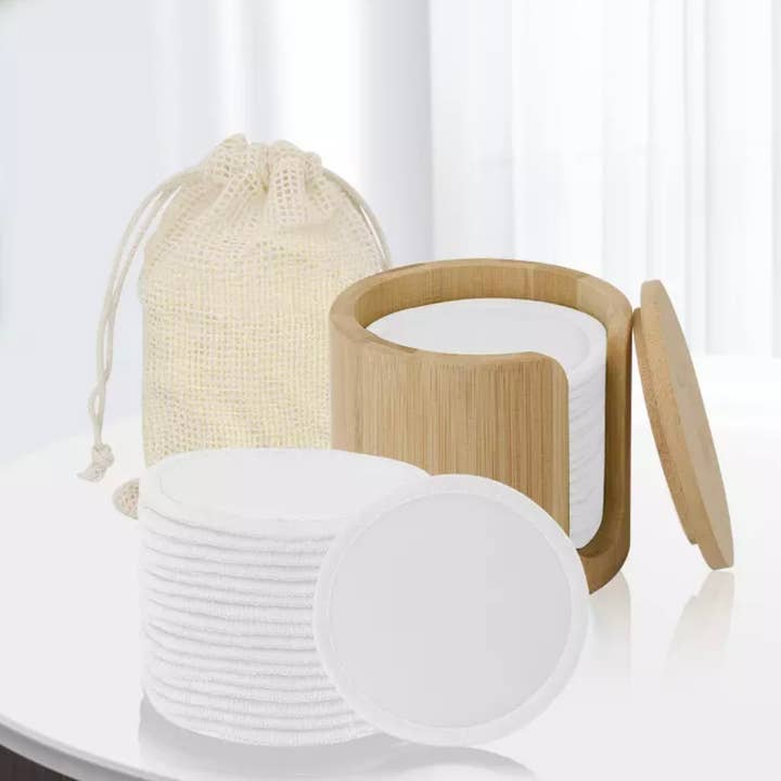 Set démaquillant en bambou pour la vente par Blue Rituals