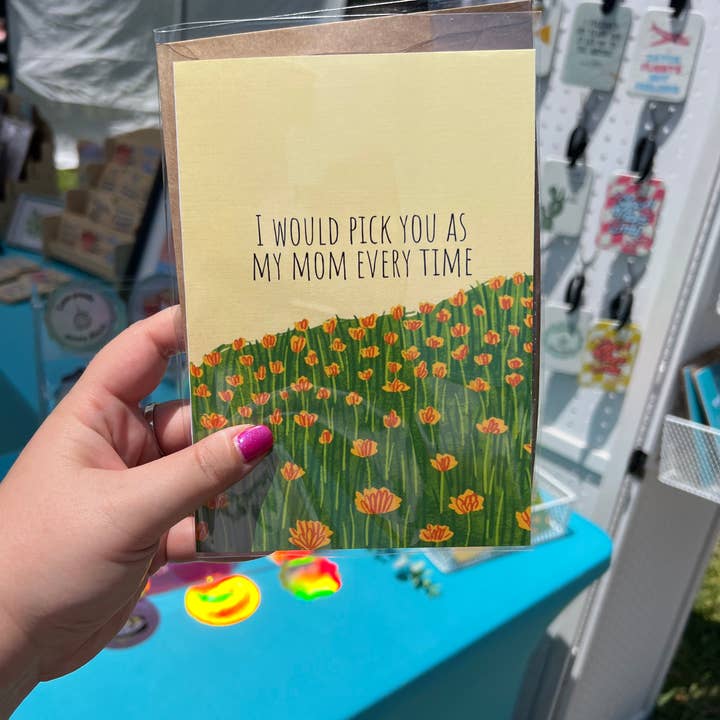 Jag skulle välja dig Mamma Kort | Gult Blomsterfält | Mors Dags Present | Gratulationskort Present till Mamma | Premium Linnepapper | JoeyPrints för wholesale av JoeyPrints