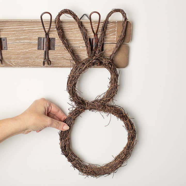 Factory Direct Craft - Wholesale Wreath - Natural Grapevine Easter Bunny - 16-1/2" x 7-1/2"