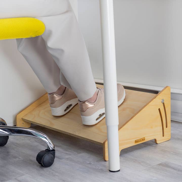 Reclining wooden footrest for wholesale by Printink Canada
