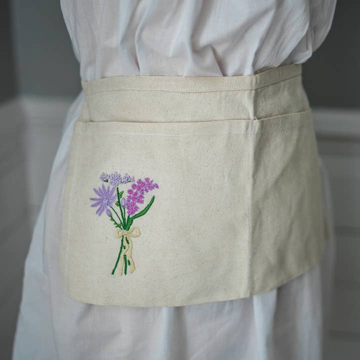 Maison d' Haiti - Wholesale Apron - Floral Bouquet Canvas Gardening Apron