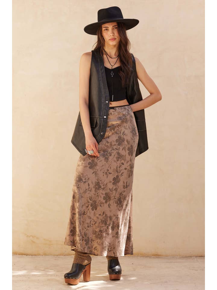 Promesa USA - Wholesale Skirt - Women's - Floral-Print Bias-Cut Satin Maxi Skirt2