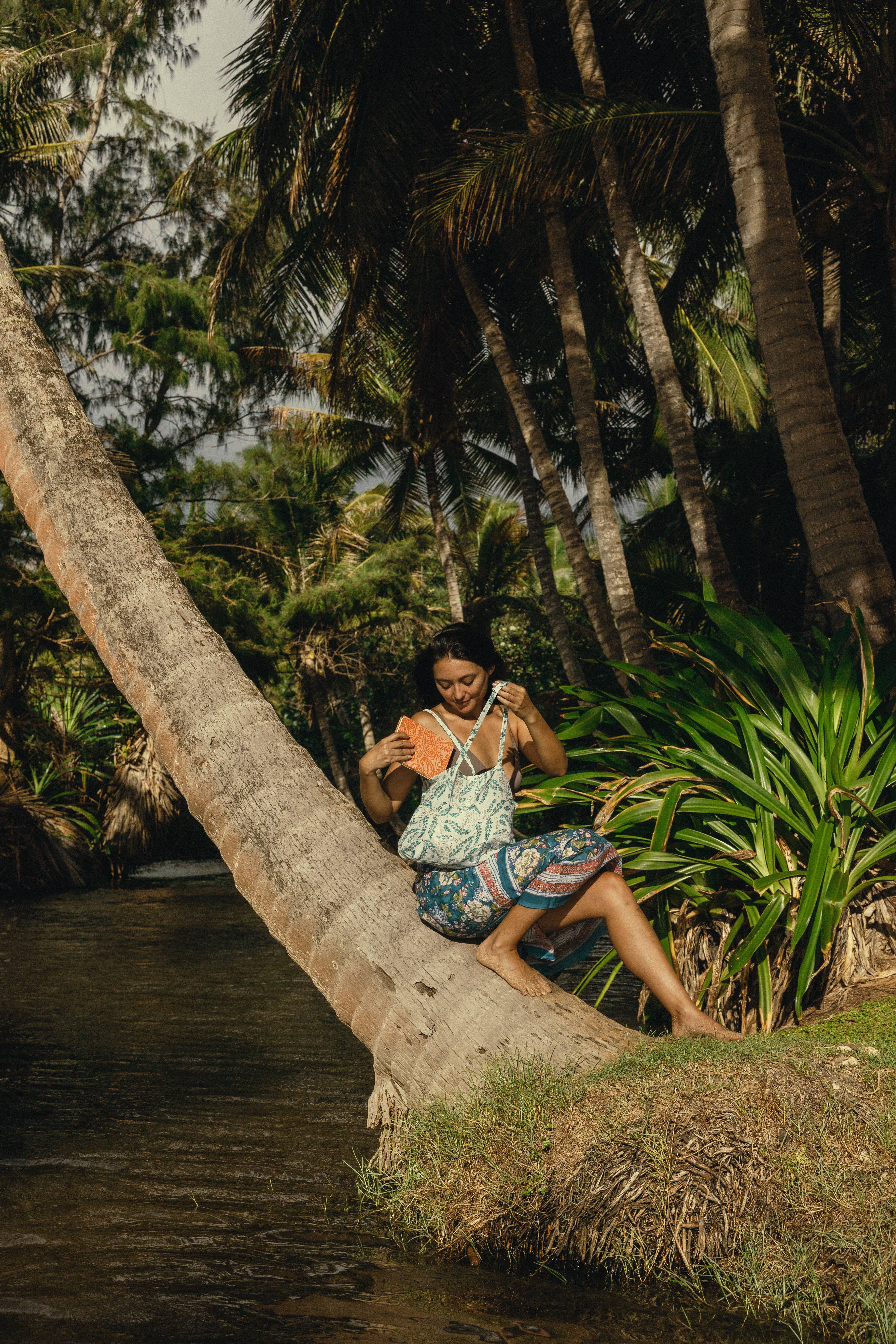 By The Sea Organics - Wholesale Grocery/Shopping Bag - Market Totes8