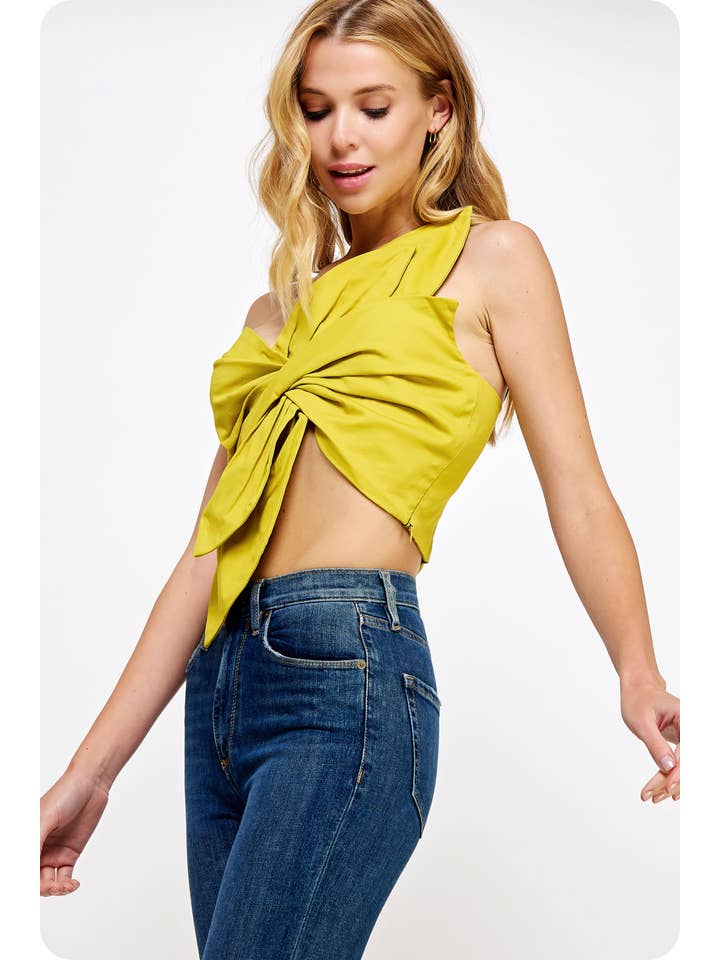 Strut & Bolt - Wholesale Shirt - Women's - One-Shoulder Knotted Flower Bow Crop Top19