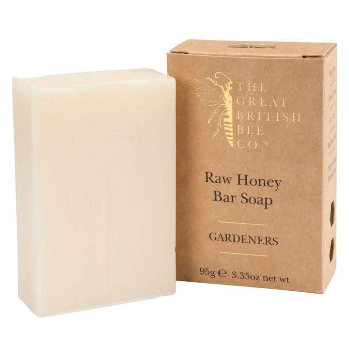 THE GREAT BRITISH BEE CO - Wholesale Bar Soap - Gardeners Raw Honey Bar Soap1
