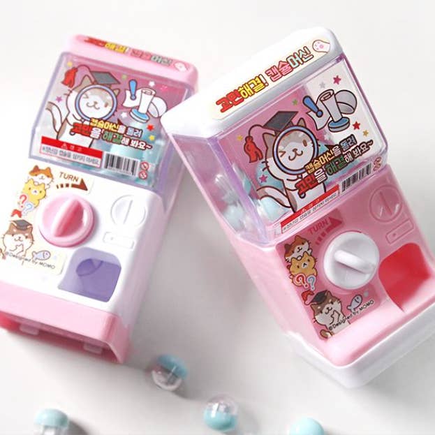 Problem Solving capsule machine (Random) set of 8pcs for wholesale by Kobe Japan Wholesale