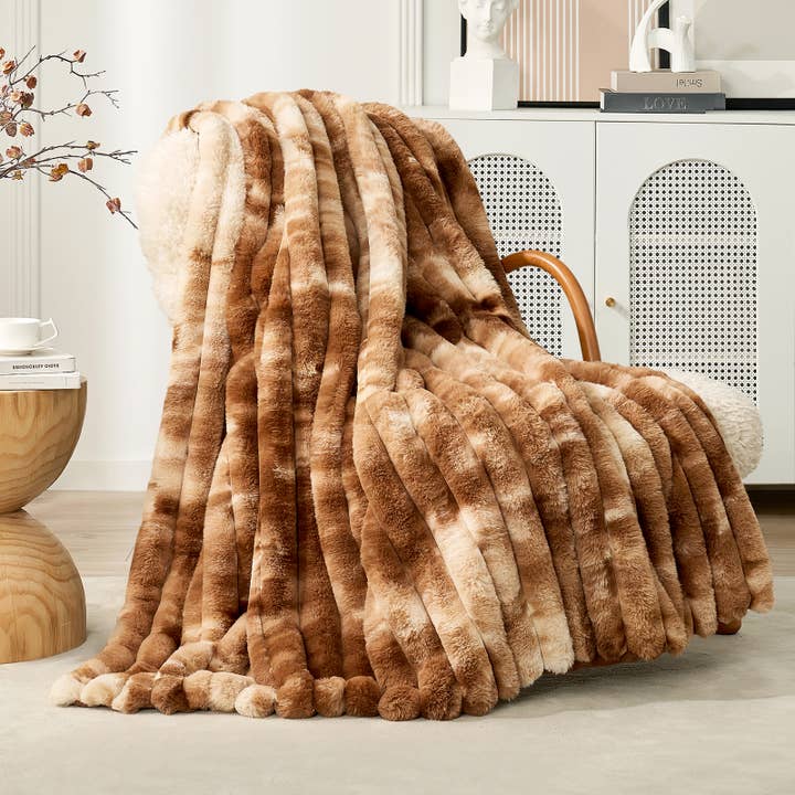 DreamValley - Wholesale Throw Blanket - CB Striped Faux Fur Warm Plush Throw Blanket, Tie-dye Color12