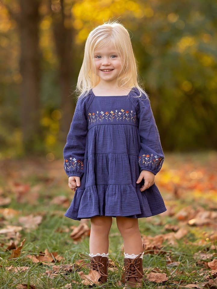 Robe Clara pour la vente par mabel + honey