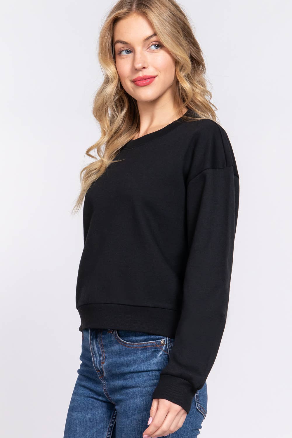 Active Basic | Active USA – Engroshandel Sweatshirt - Dame – Crop sweatshirt med rund hals og lange ærmer2