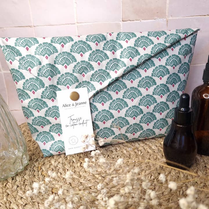 Alba Grote Toiletzak van Gecoat Katoen voor wholesale door Alice et Jeanne