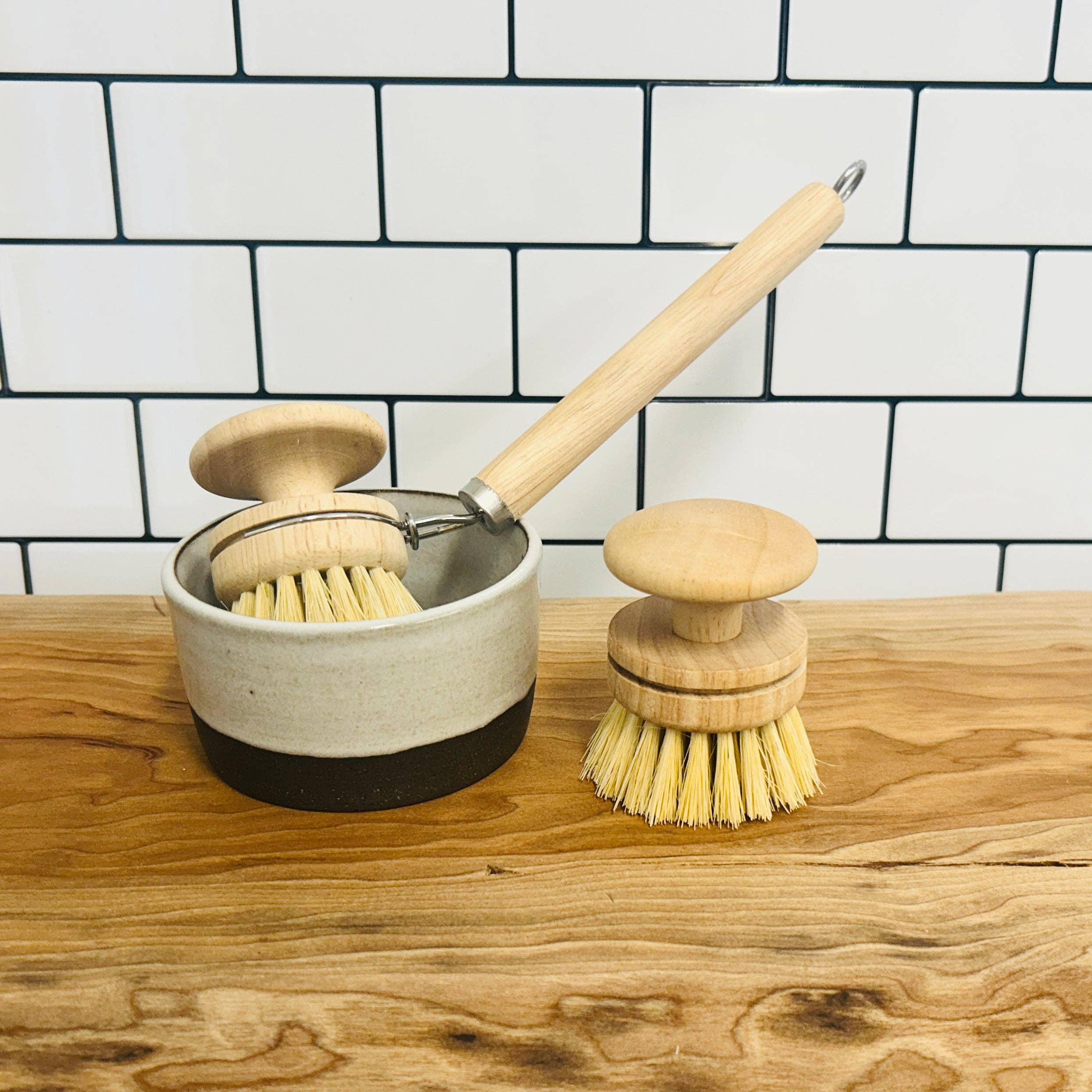 Town & Earth - Wholesale Cleaning Brush - Dish Brush with Handle | Replaceable Head | Kitchen & Dishes2