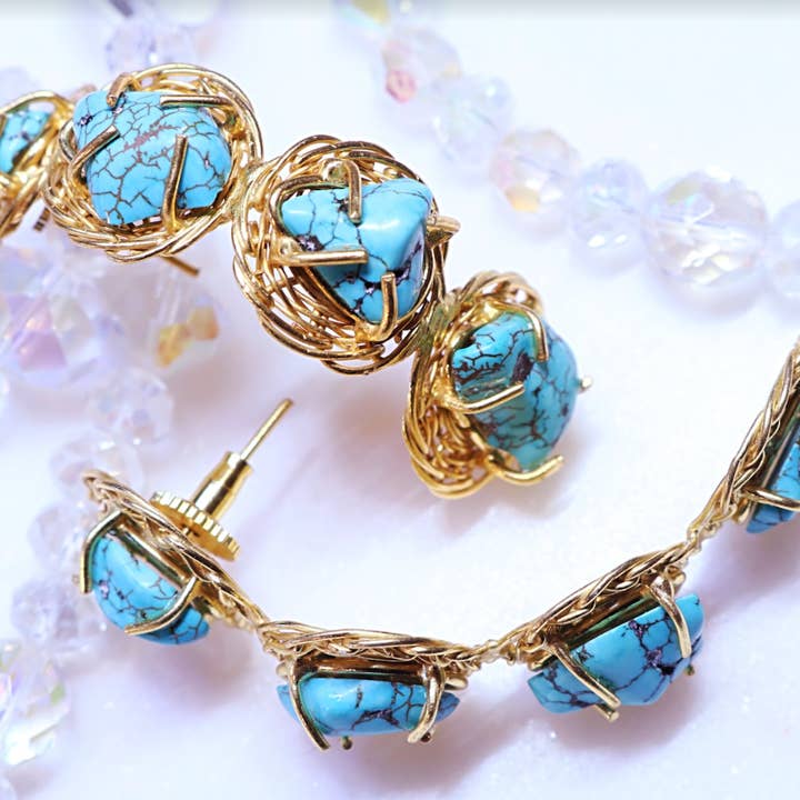 Turquoise Cascade Earrings - Bali Moon for engroshandel hos Bali Moon Jewels