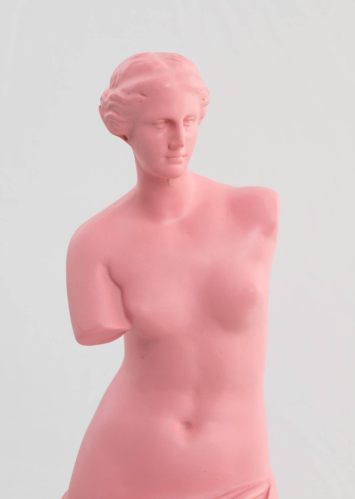 Gdeco - Wholesale Sculpture - Venus Rose Resin Sculpture 30Cm4