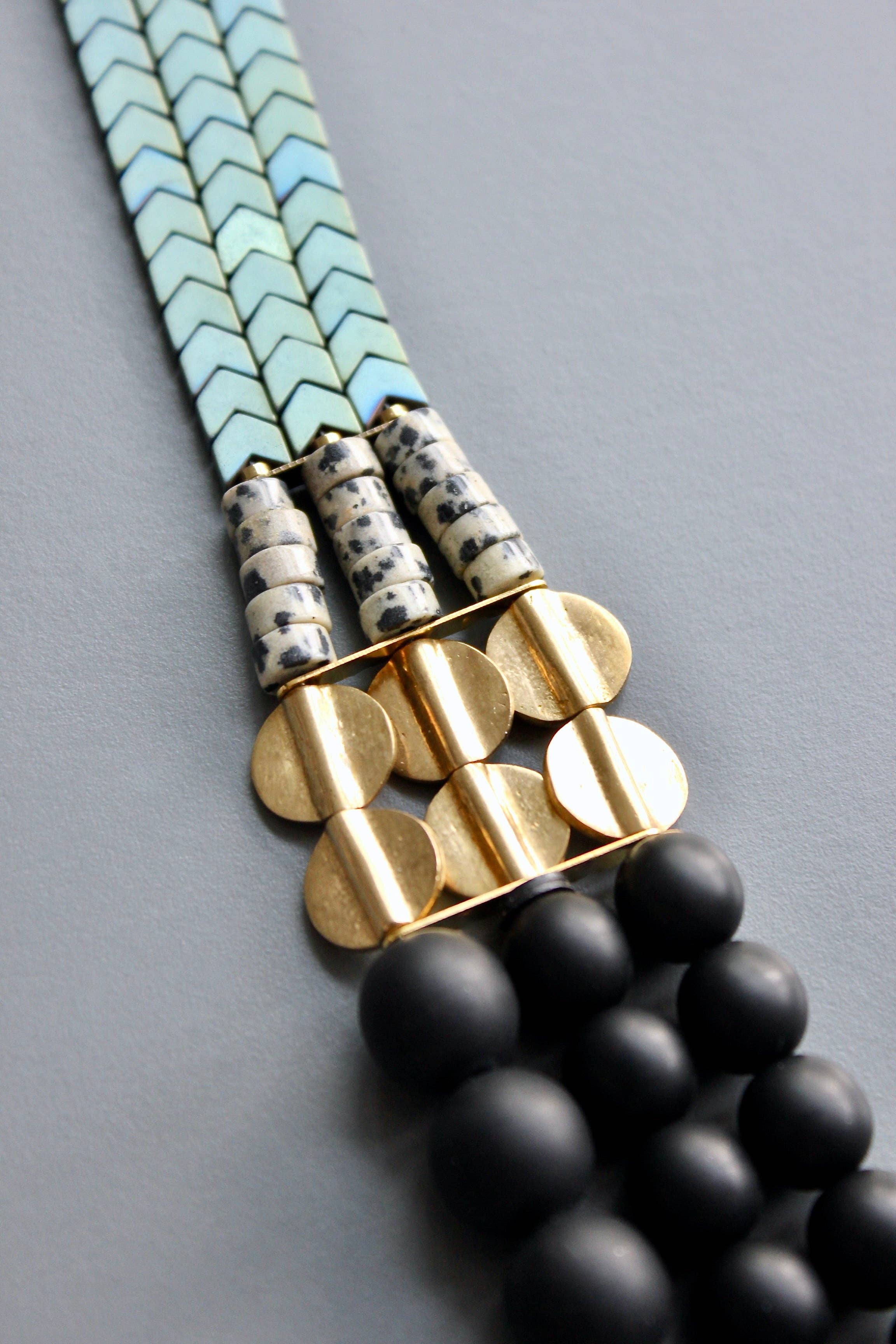 David Aubrey Jewelry - Wholesale Beaded/Pearl Necklace - HYL221 Jet glass and hematite triple strand necklace2