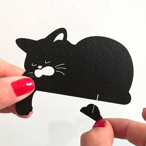 Sleepy cat Decorative figure for wholesale by Perro Feo Workshop