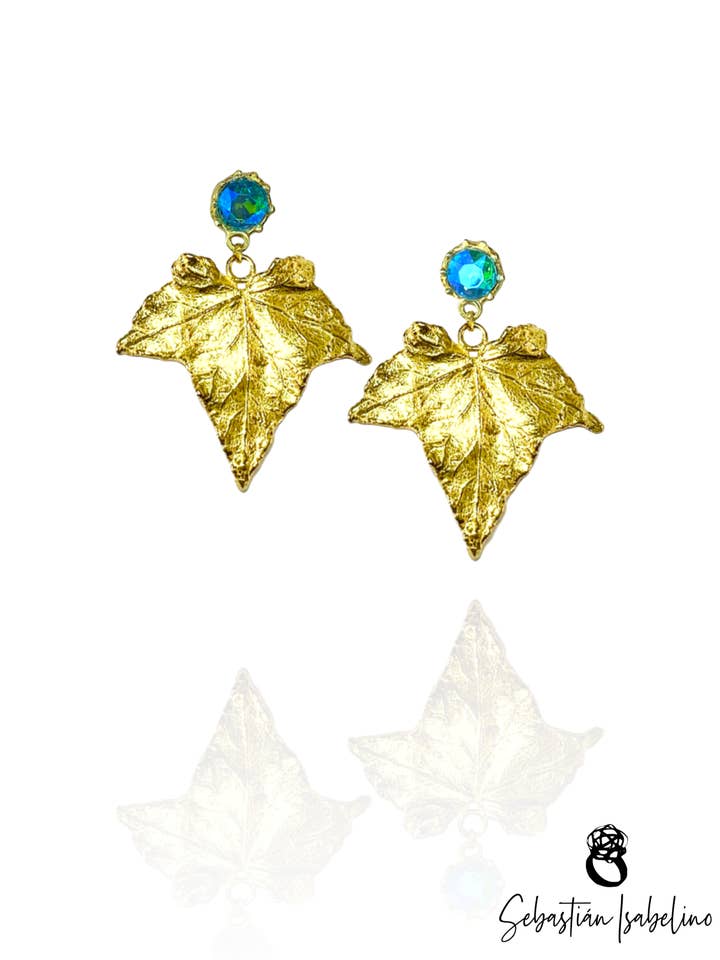 Boucles d'oreilles FLORA Ivy Leaf avec cristal pour la vente par Sebastián Isabelino