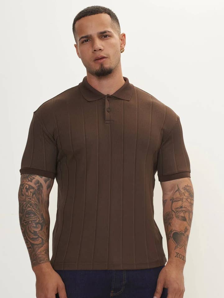 BRAUN Fein geripptes Poloshirt für Herren - Braun für den Großhandel auf Faire0