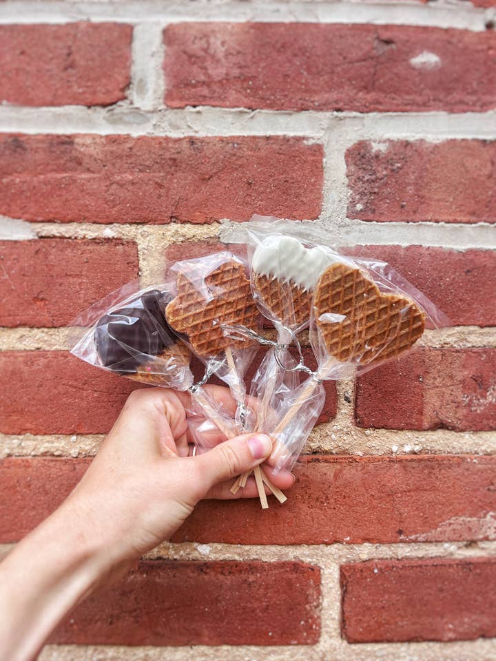 Mini Stroopwafel Lollipops for wholesale by Lancaster Stroopie Co.