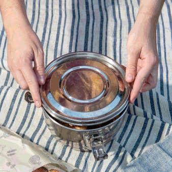 Package Free - Wholesale Food Storage Container - Airtight Stainless Steel Bundle - Large