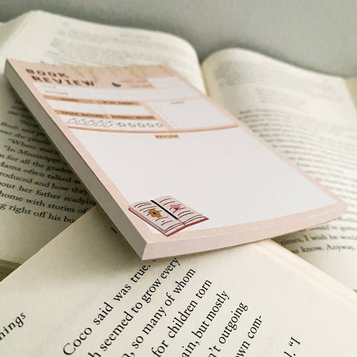 Savvy Book Collective - Wholesale Notepad - Book Review Notepad, 50 Pages, Nonadhesive