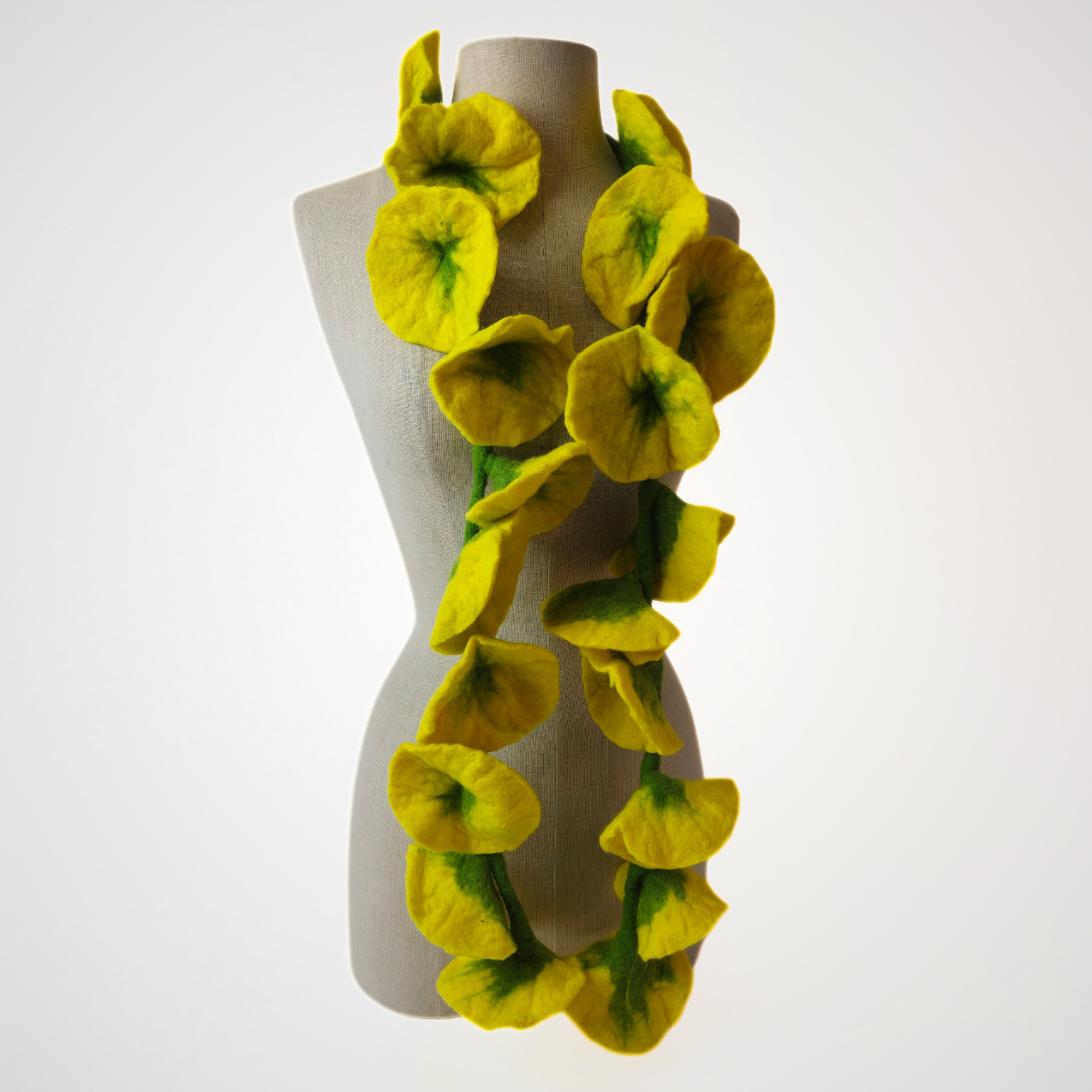 Feltiful - Wholesale Scarf - Women's - 20 Flowers Scarf, Flowers Garland or Wall Hanging15