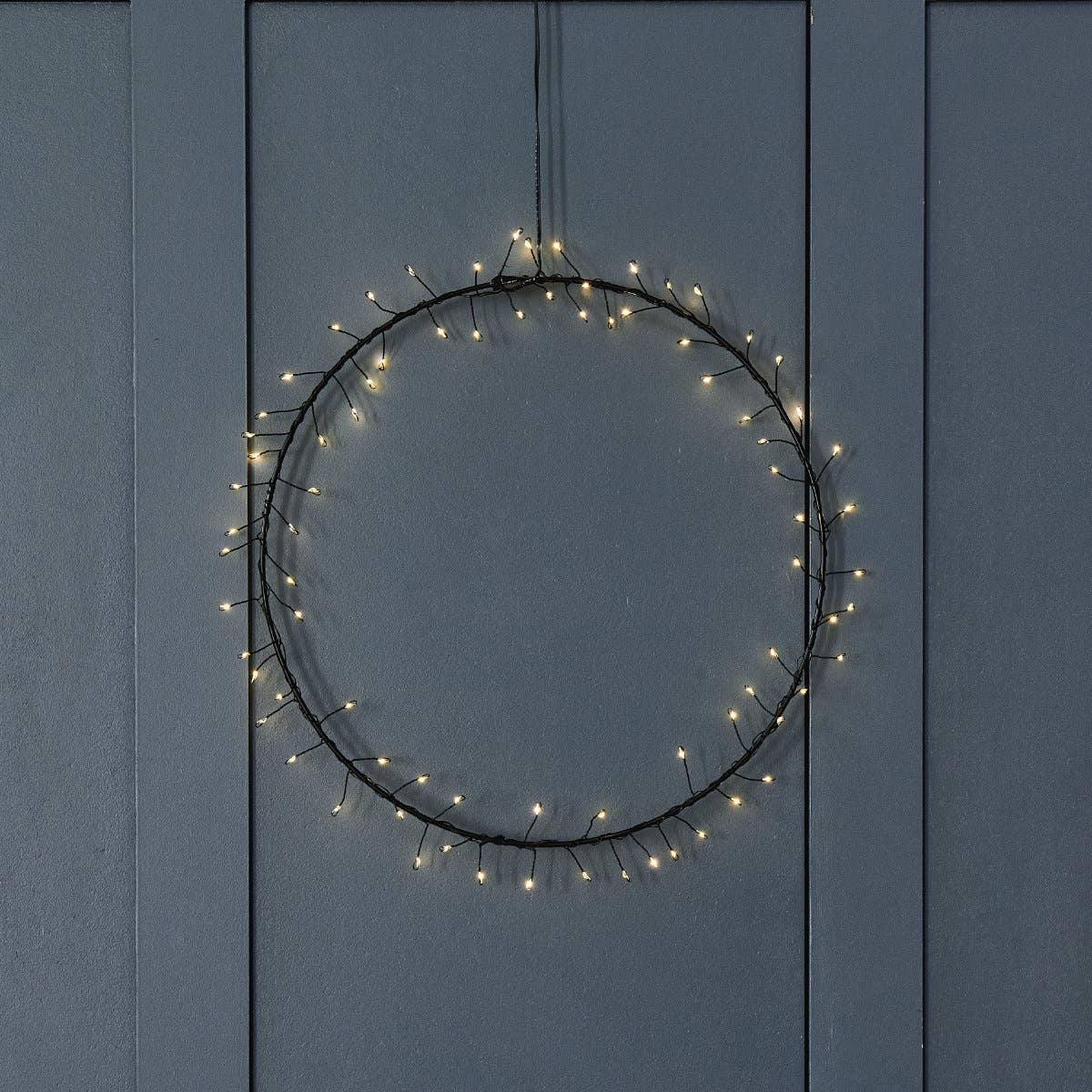 Lightstyle London – Engroshandel Krans – Hængende Aurora med LED-lys1