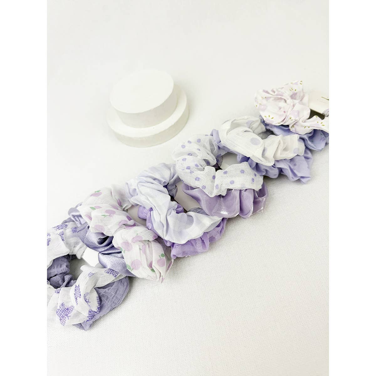 MÉLANGER LA COULEUR Ensemble de chouchous en tissu assortis palette lavande en vente sur Faire4