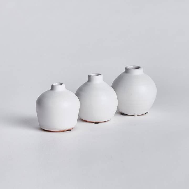White Kassi Bud Vases, Set Of 3 for wholesale on Faire1
