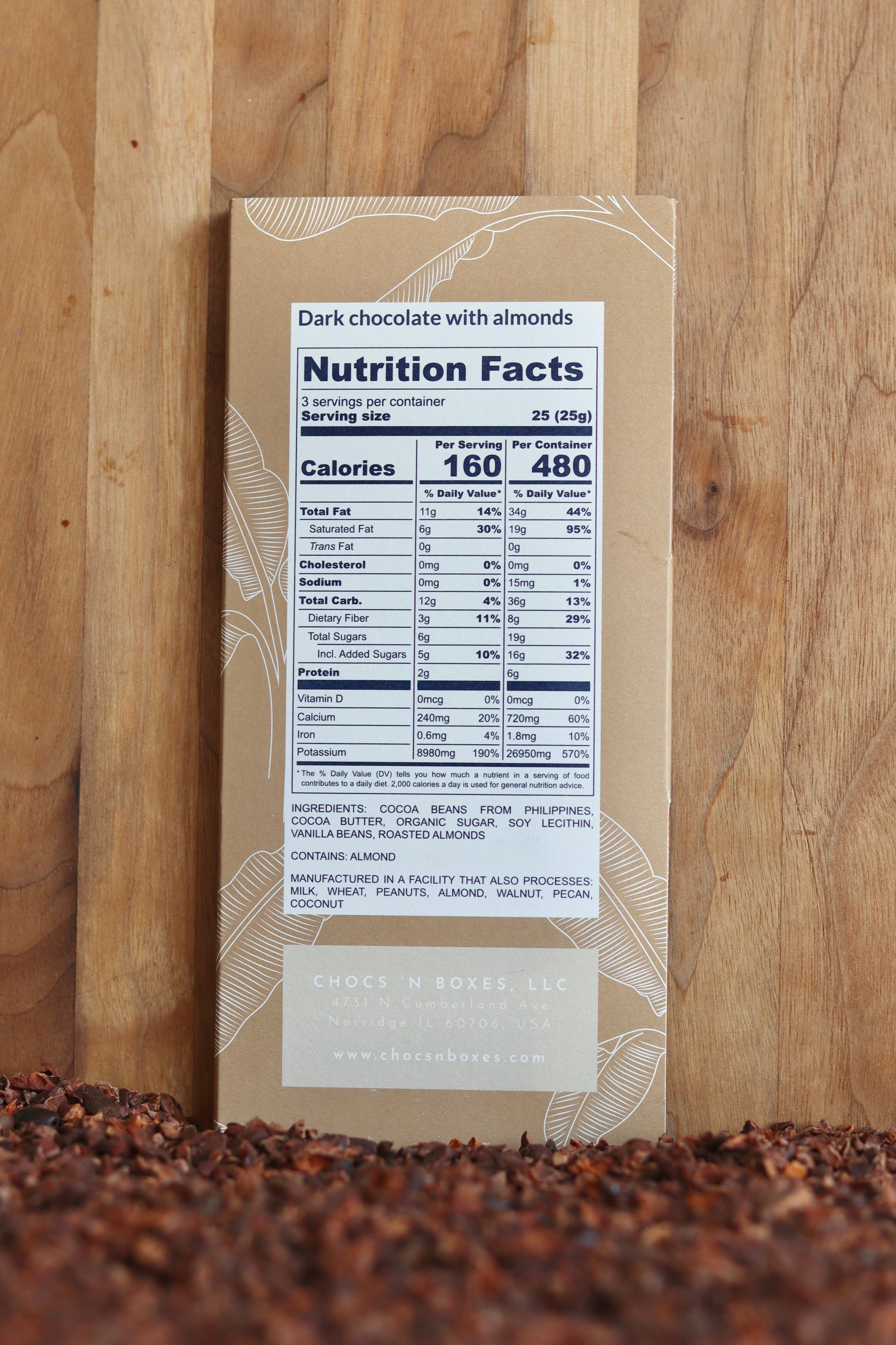 Chocs ‘N Boxes - Venta al por mayor Chocolate - Tableta de chocolate negro al 70% con almendras tostadas1