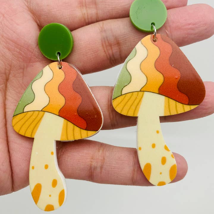 Mio Queena - Wholesale Dangle Earrings - Vintage Mushroom Acrylic Earrings